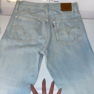 Levi’s cropped raw hem light blue wedgie straight jeans. Size 29. $40 OBO